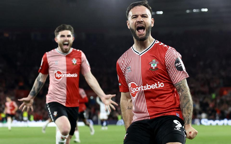 Adam Armstrong (R) of Southampton celebrates with team-mate Ryan Manning