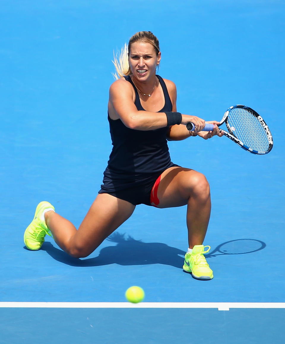 Vorbereitung Australian Open 2016: So zeigefreudig ist Tennisbeauty Dominika Cibulkova