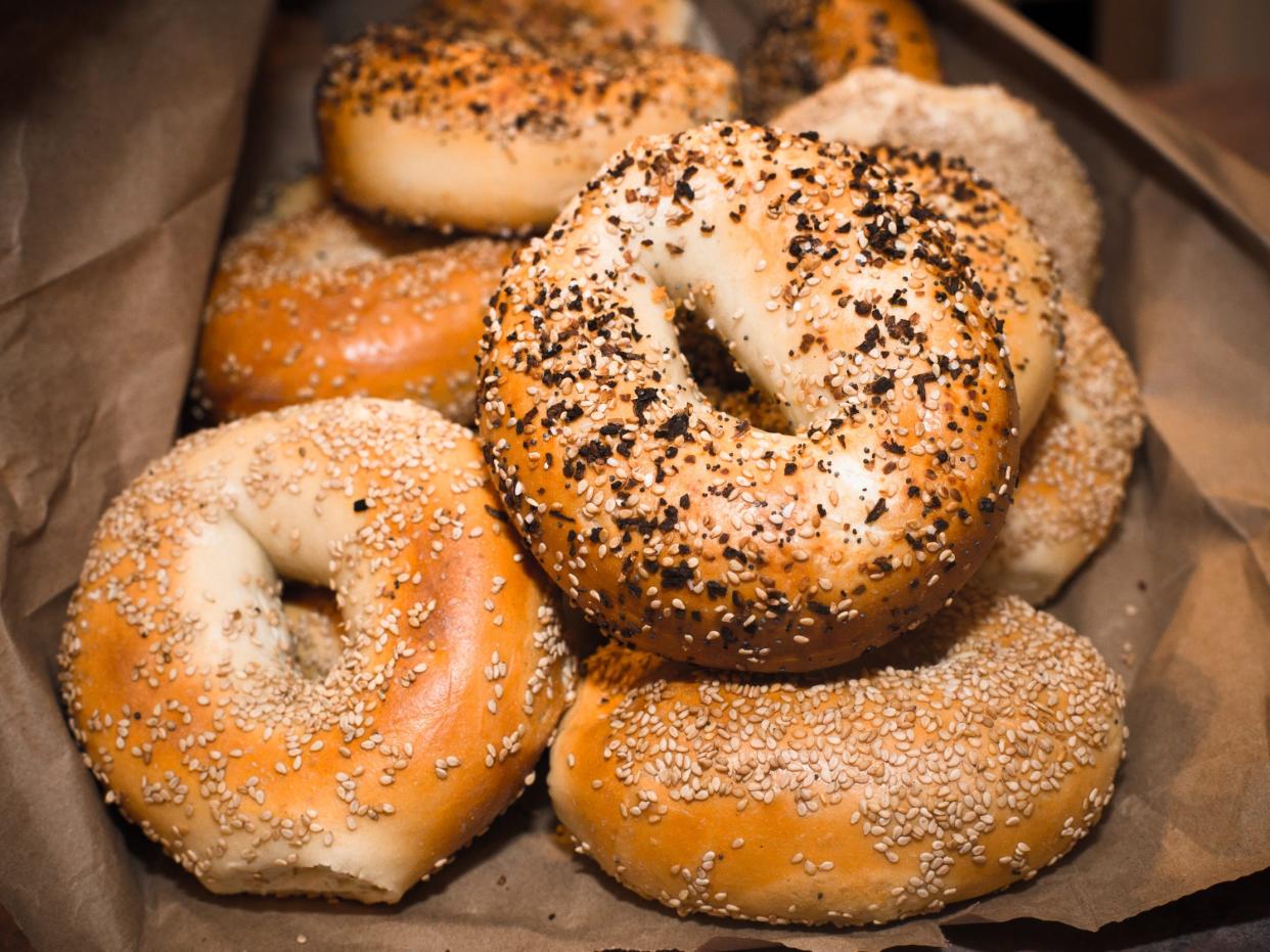 fresh bagels everything bagel breakfast