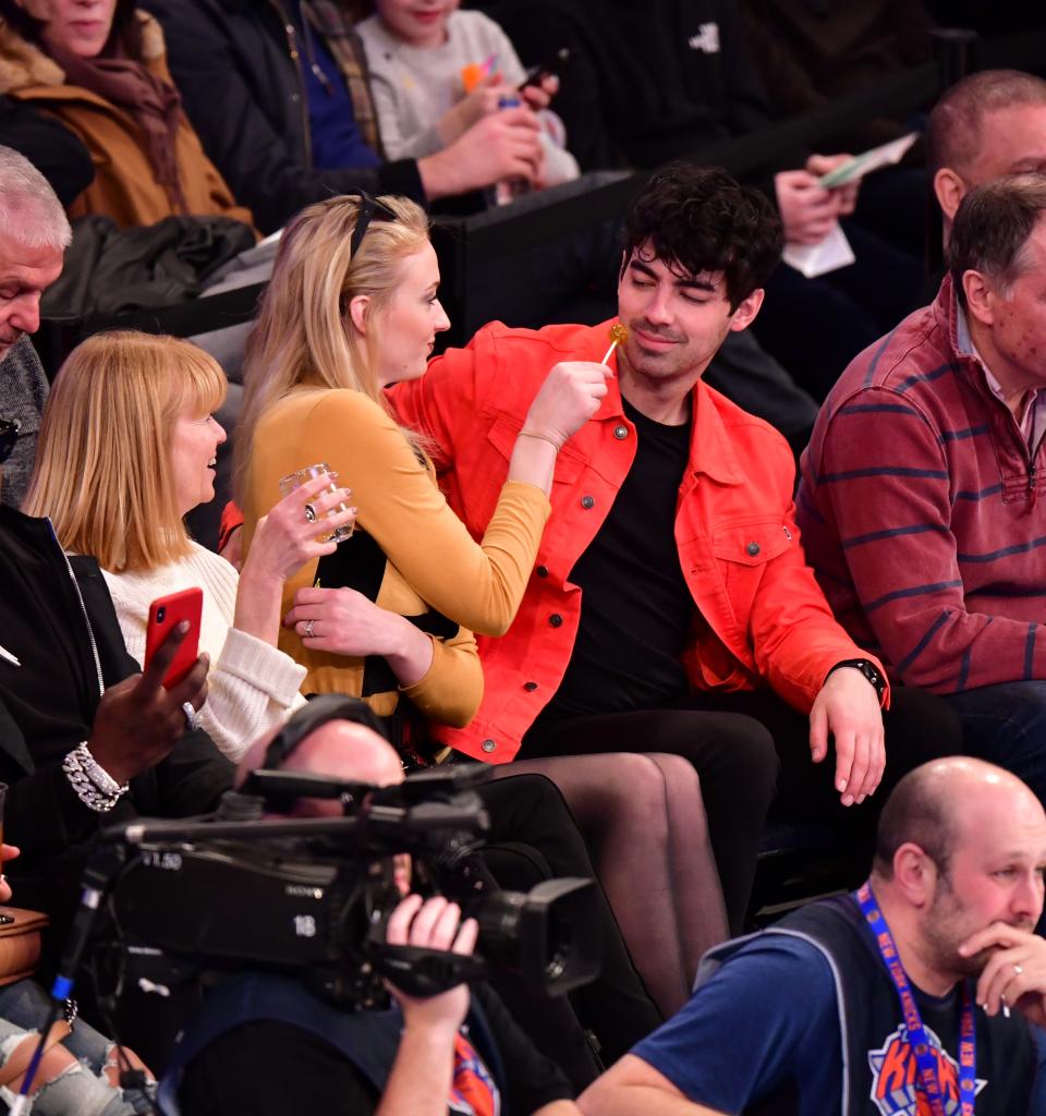 <h1 class="title">Celebrities Attend Sacramento Kings v New York Knicks</h1><cite class="credit">James Devaney/Getty Images</cite>