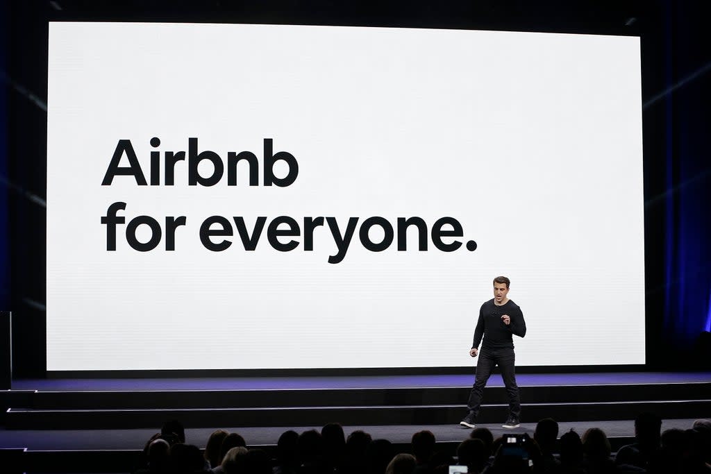 AIRBNB-CHINA (AP)