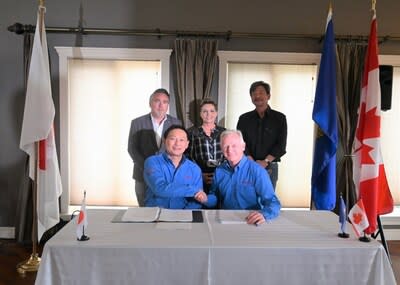 Top row, left to right,  Mr. Dale Nally, Minister, Service Alberta and Red Tape Reduction; Ms. Alanna Hnatiw, Mayor, Sturgeon County Council; Mr. Takahiko Watabe, Consul General, Consulate General of Japan in Calgary; Second row, left to right: Tadashi Tatsuuma, General Manager, Steel Raw Material Dept. of Marubeni Corporation; Mr. Matthew Brister, President, Bison Low Carbon Ventures Inc. (CNW Group/Bison Low-Carbon Ventures Inc.)