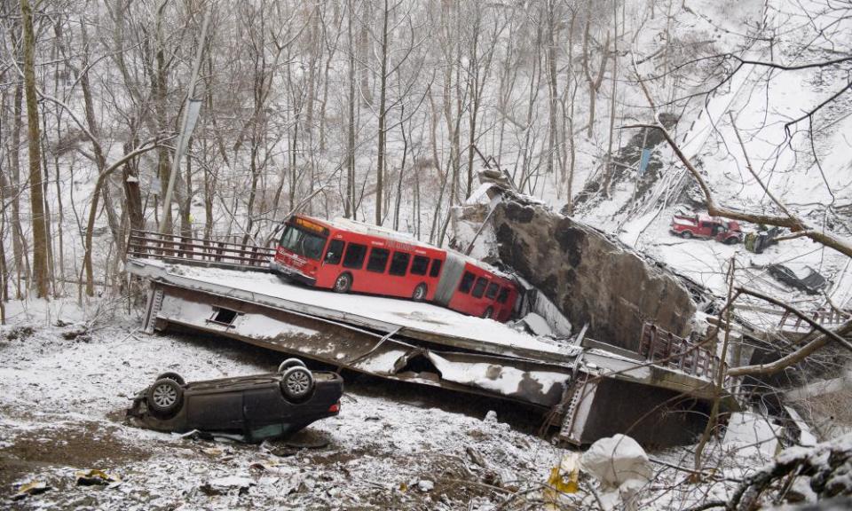 Vehicles were left stranded after the bridge collapse.