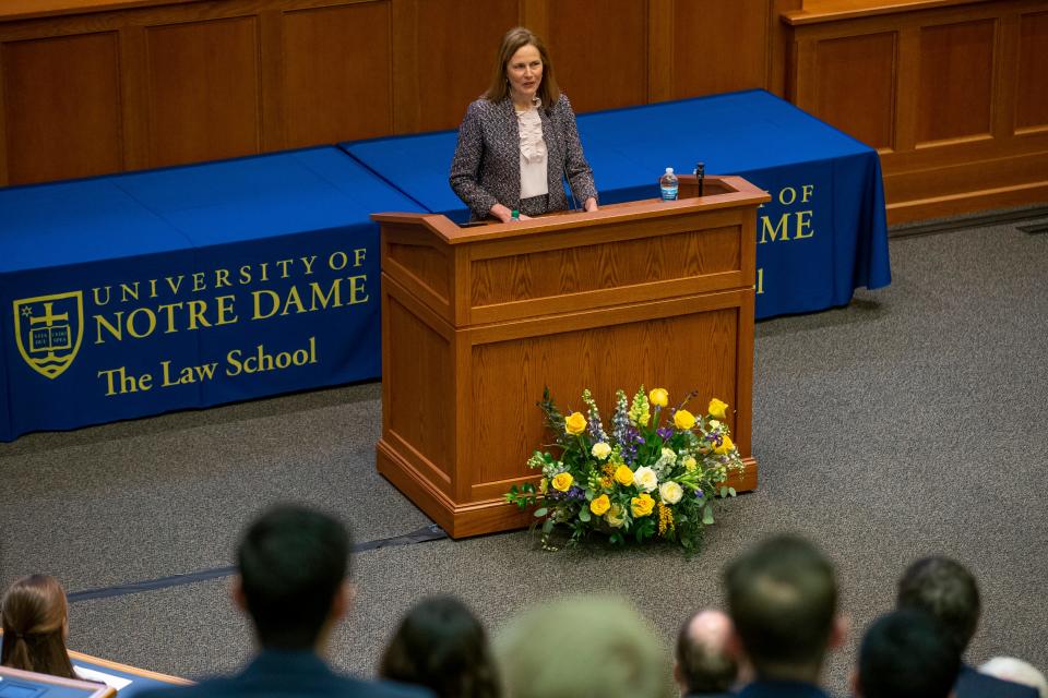 Supreme Court Justice Amy Coney Barrett delivers the keynote address at the Notre Dame Law Review’s Federal Courts Symposium on Monday, Feb. 14, 2022, inside McCartan Courtroom.