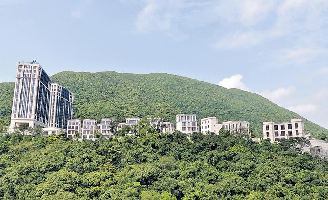 山頂Mount Nicholson分層呎價10.37萬元，為目前亞洲分層住宅紀錄。（資料圖片）