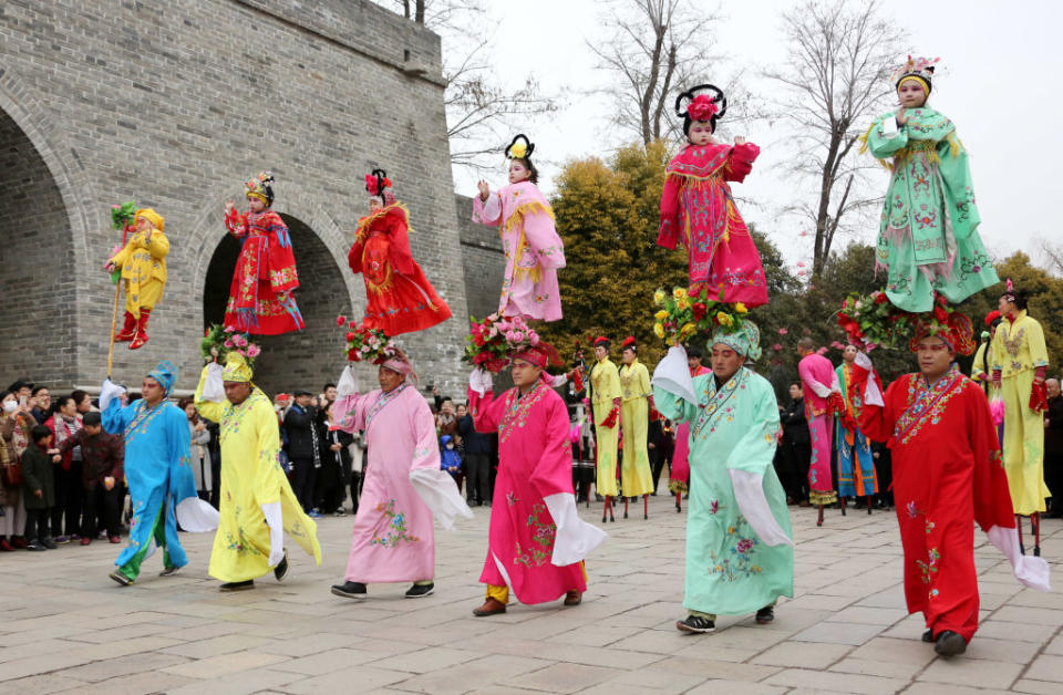 Chinese welcome Lantern festival