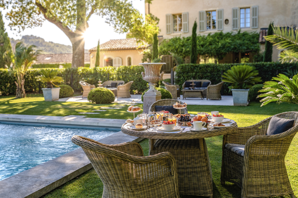 Poolside (menu-free) dining - Credit: Courtesy of Château d'Estoublon