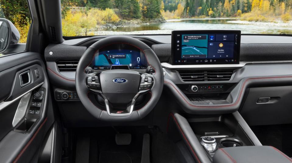 2025 ford explorer st interior