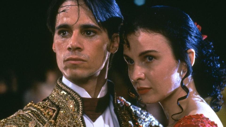 Paul Mercurio and Tara Morice in Strictly Ballroom