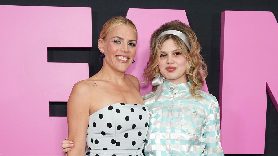 busy philipps and daughter birdie mean girls premiere 2024