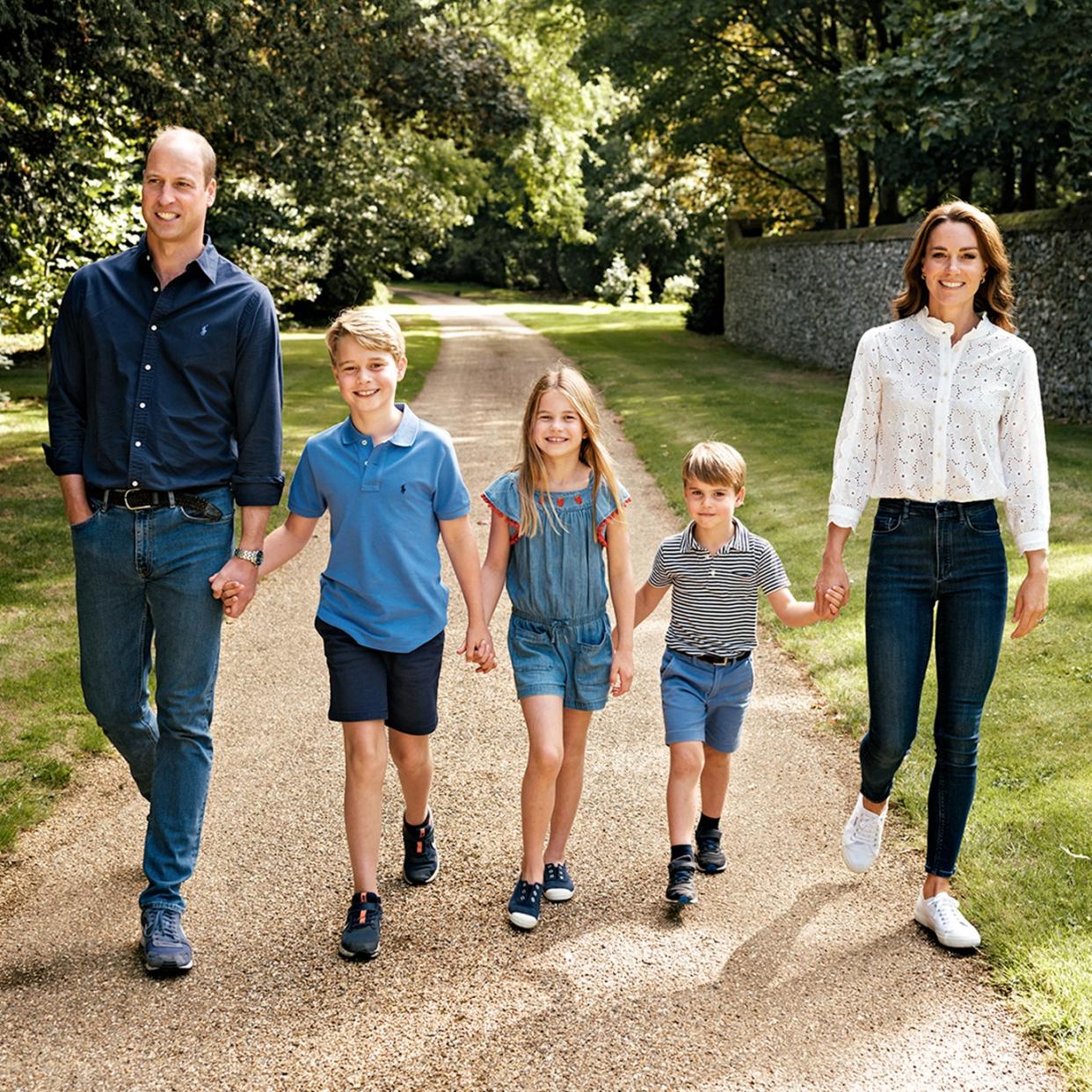  Prince William, Kate Middleton, Prince George, Princess Charlotte, Prince Louis. 