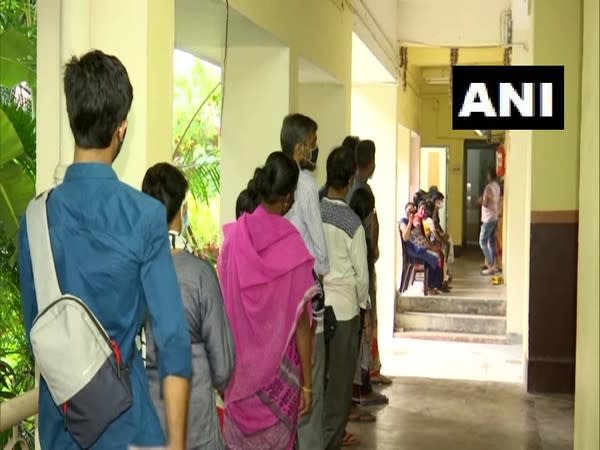 People queued up at the vaccination centre in Gariahat. (Photo/ANI)