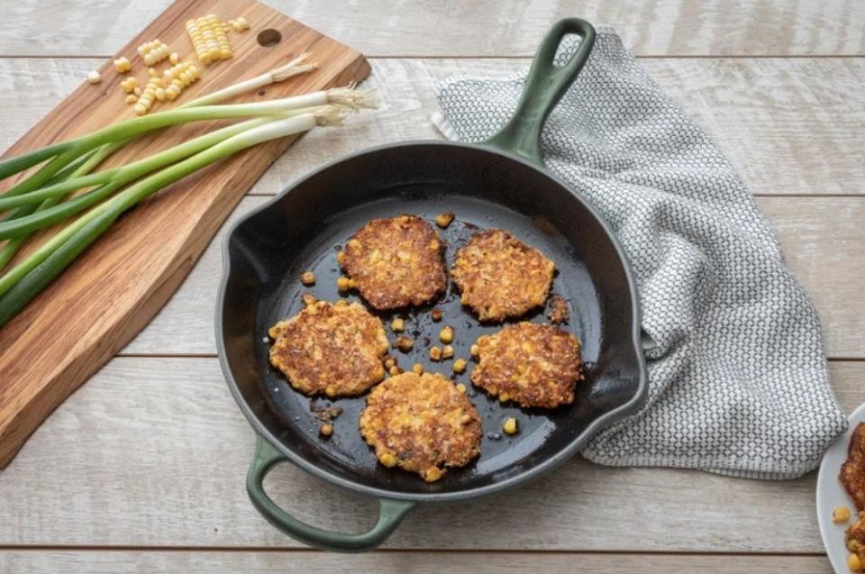 the green cast iron skillet