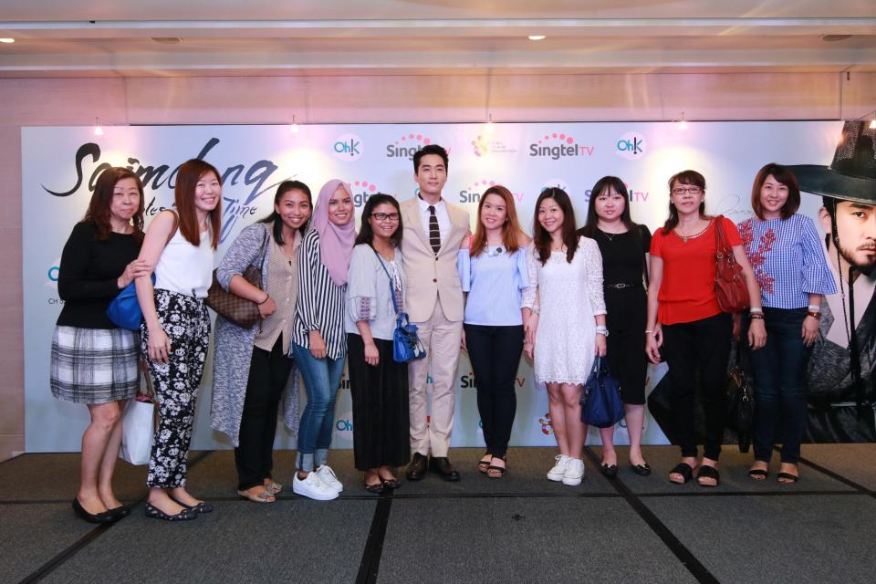 Song Seung-heon promotes ‘Saimdang’ drama in Singapore