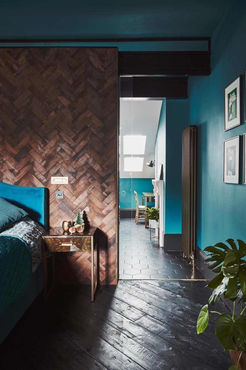 <p> Black and blue isn&apos;t a combo you see very often, but in this blue bedroom, it totally works, with the walnut woods adding some lovely texture too, definitely one to try out. </p> <p> This is the ideal color scheme for rooms that don&apos;t get tons of natural light too so you can really embrace that dark, cocooning feeling. &apos;East-facing rooms are drenched with morning light but cooler in the afternoon so work with nature and play to this bias using soft Aquas, (essentially blue/ green shades).&apos; </p> <p> &apos;They have a natural affinity to the lighting conditions but rarely feel too icy due to the blend of both colors. Aqua has a lovely restful quality and is super flexible depending on how you decorate your room with other furnishings which can make the room feel either modern or traditional.&apos; &#xA0;says Patrick O&#x2019;Donnell of Farrow &amp; Ball.&#xA0; </p> <p> Note how the ceilings are painted as well, adding even more depth and drama &#x2013; a winning ceiling idea.&#xA0; </p>