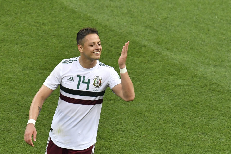 Mexico's forward Javier Hernandez reacts after the final whistle in the Russia 2018 World Cup Group F football match between South Korea and Mexico at the Rostov Arena in Rostov-On-Don on June 23, 2018. (Photo by PASCAL GUYOT / AFP) / RESTRICTED TO EDITORIAL USE - NO MOBILE PUSH ALERTS/DOWNLOADS        (Photo credit should read PASCAL GUYOT/AFP via Getty Images)