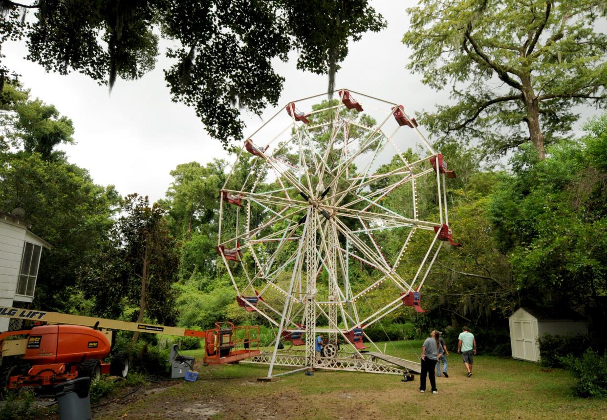 A Forest Hills residence was a temporarily home to a 45-foot, 40,000-pound Ferris wheel as part of filming for the Hallmark movie "Christmas in Conway."