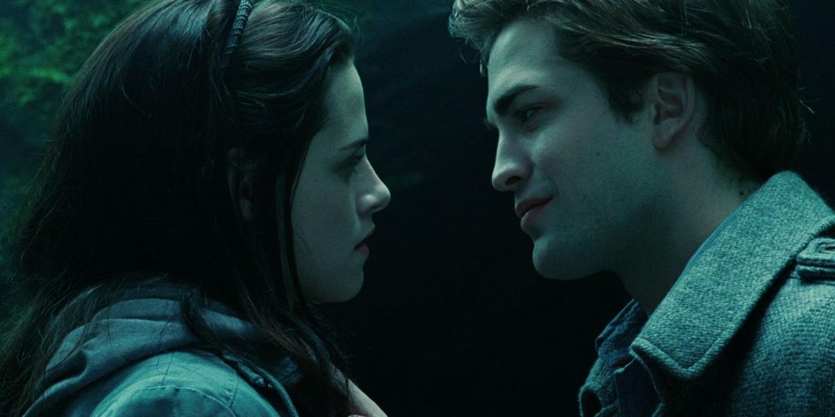 Midnight Sun a story about Edward Cullen's struggle to love a human