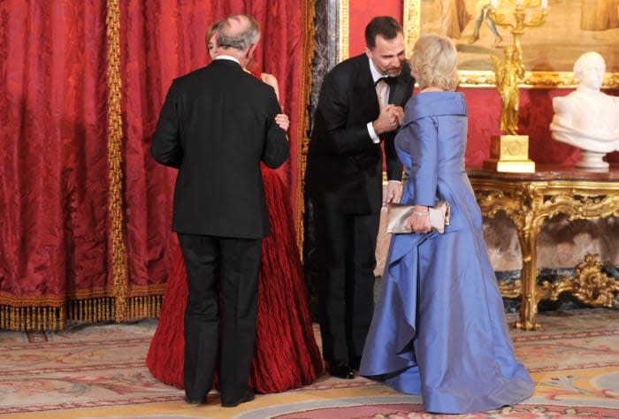 Los reyes Carlos y Camilla con don Felipe y doña Letizia
