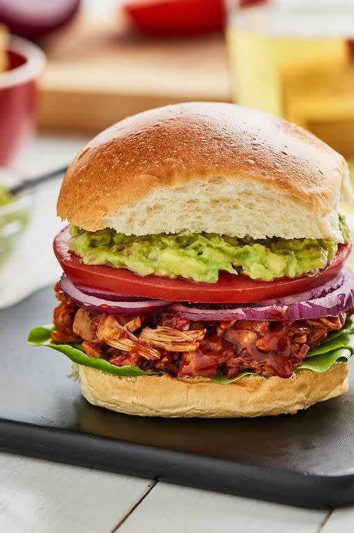 Vegan Pulled Jackfruit Burger