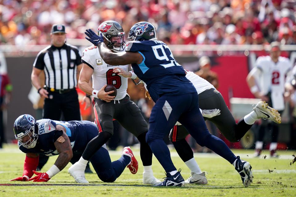 Former Texans and Titans defensive tackle Teair Tart sacks Buccaneers quarterback Baker Mayfield last year.