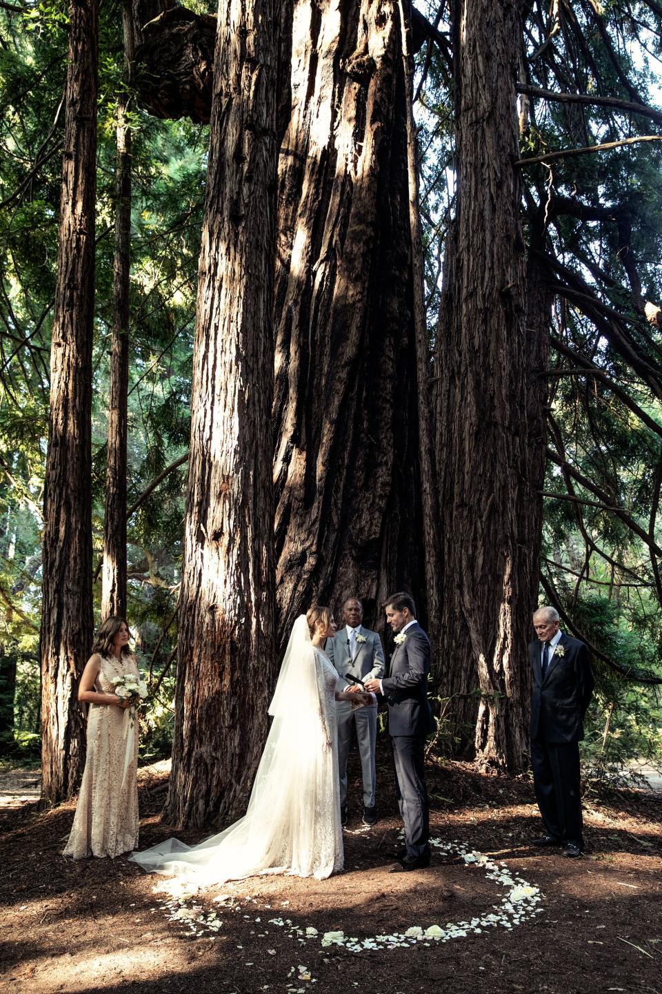 The actress and producer married the man of her dreams beneath a family of 800-year-old trees. Afterwards, the newlyweds surprised their guests with a Fred Astaire and Ginger Rogers–style tap routine and ended the night riding back to their rooms on bicycles decorated Burning Man–style with LED lights.