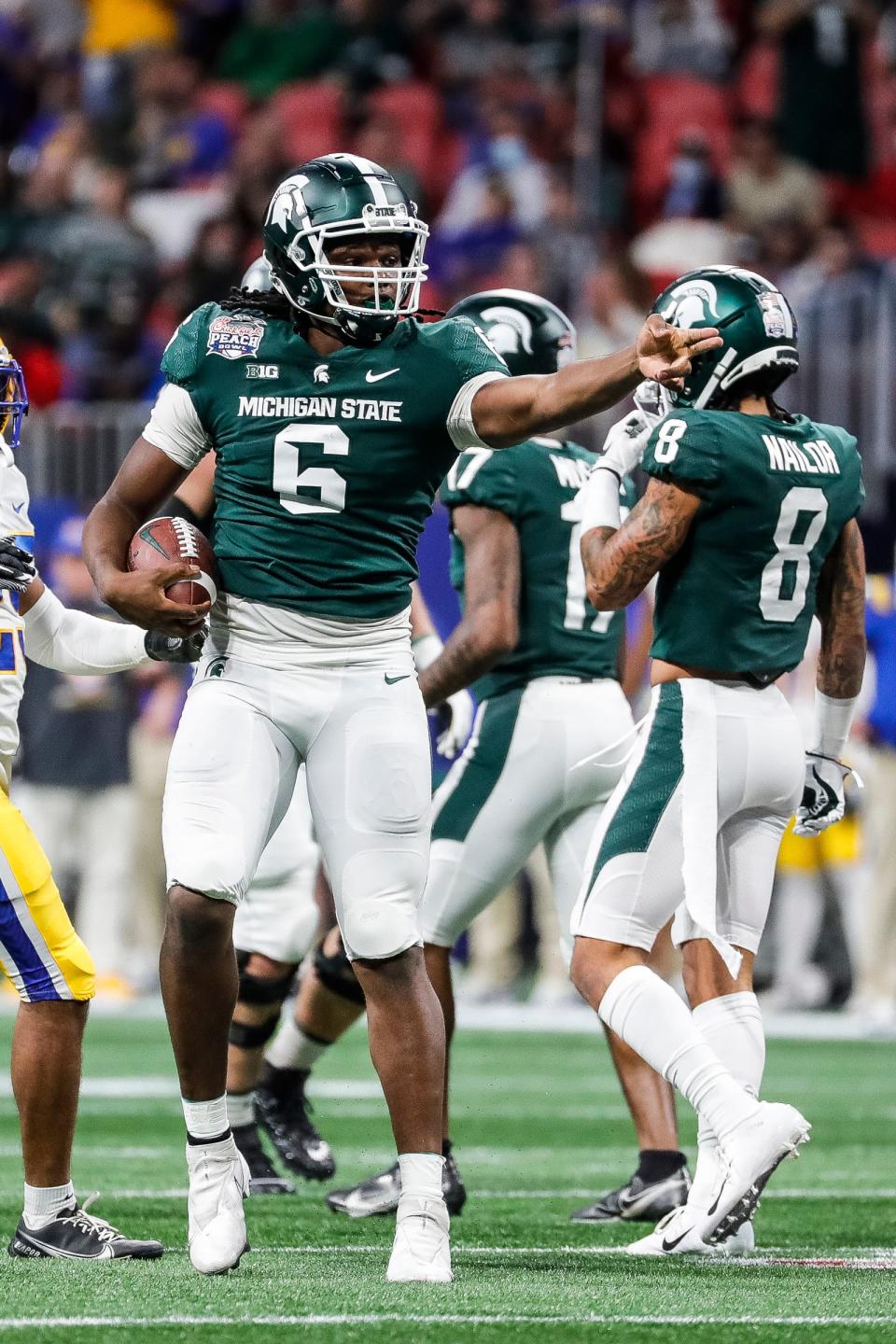 Michigan State tight end Maliq Carr (6) celebrates a first down against Pittsburgh during the first half of the Peach Bowl at the Mercedes-Benz Stadium in Atlanta, Ga. on Thursday, Dec. 30, 2021.