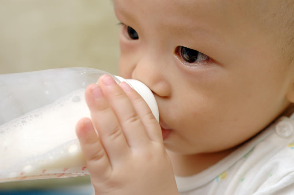 Only a quarter of Chinese mothers breastfeed their child exclusively in the first six months, meaning there is a huge demand for baby formula across the nation. Source: Getty