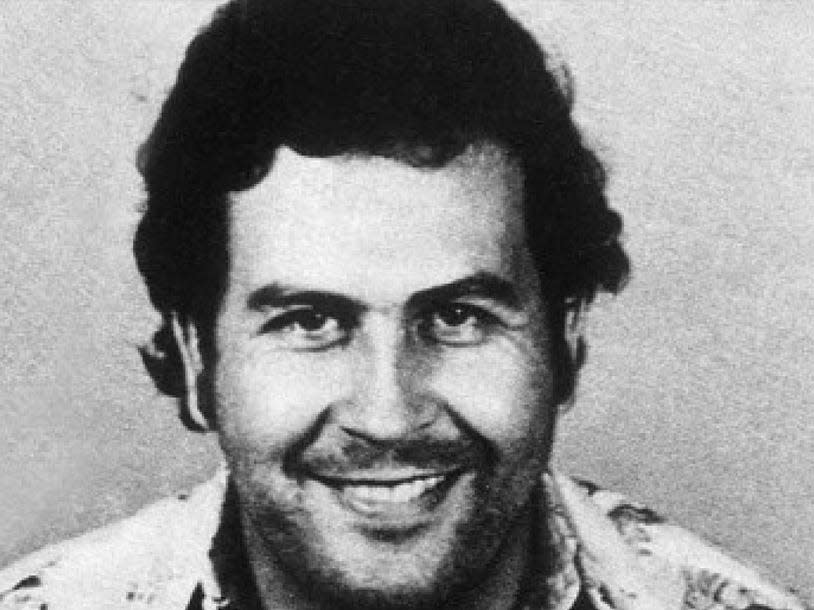 pablo escobar mugshot