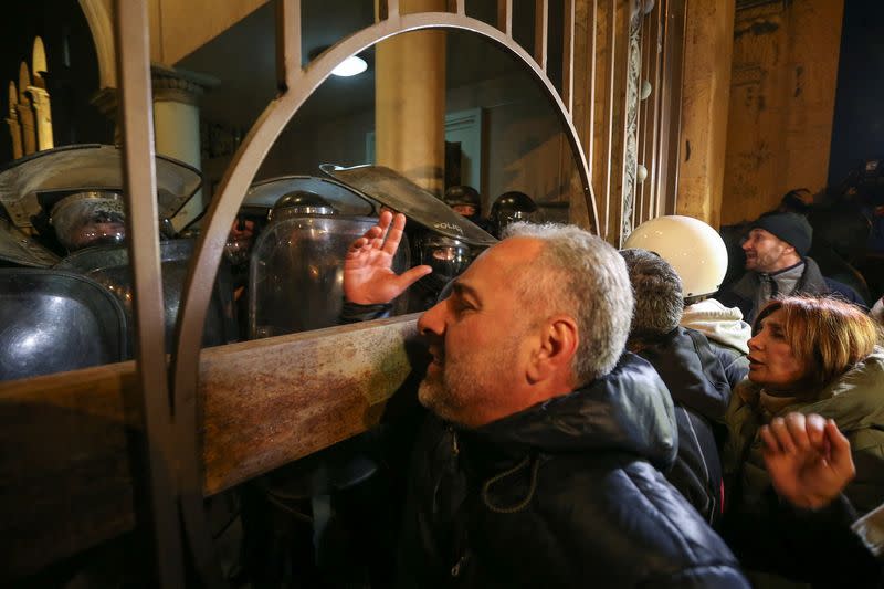 People protest against the "foreign agents" law in Tbilisi