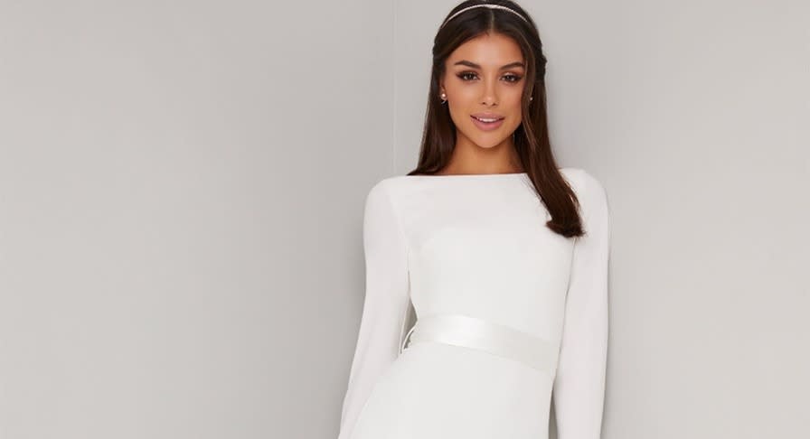 A budget wedding dress brand is selling an almost identical version of Meghan Markle's Givenchy gown [Image: Chi Chi London]