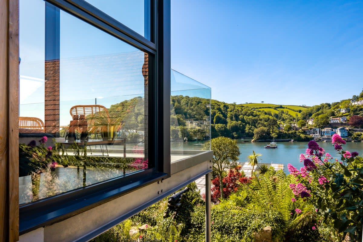 The view from Two Guns’ balcony (Sue Vaughton Photography & ForeverFotos)