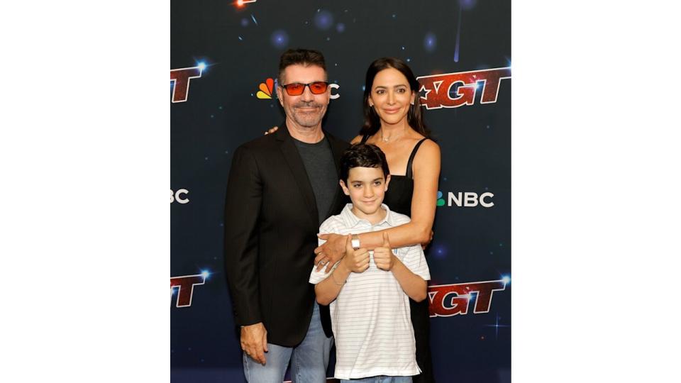 Simon Cowell and Lauren Silverman attend the Red Carpet for America's Got Talent Season 18 Finale with son Eric