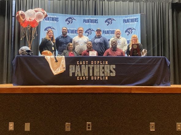 East Duplin's Daunte Hall signed with North Carolina Central football.