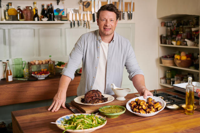 Jamie Oliver's businesses notch up higher profits after £1 Wonders