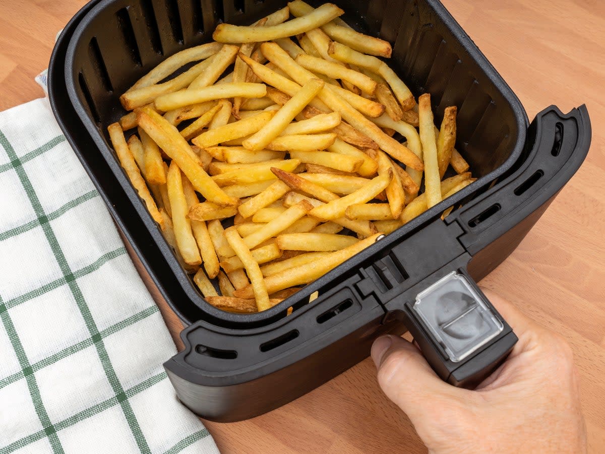 Golden and crispy French fries made to perfection in the air fryer (Getty)