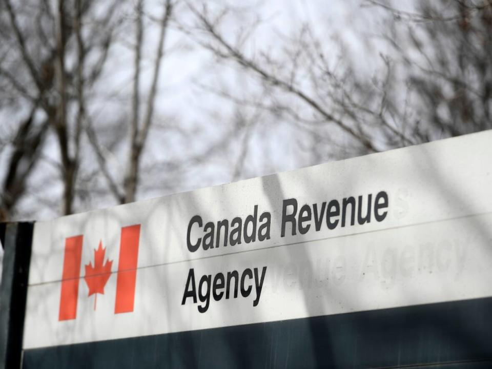 The Professional Institute of the Public Service of Canada complaint deals with negotiations for more than 14,000 of its members. It has more than 70,000 members overall. (Justin Tang/The Canadian Press - image credit)