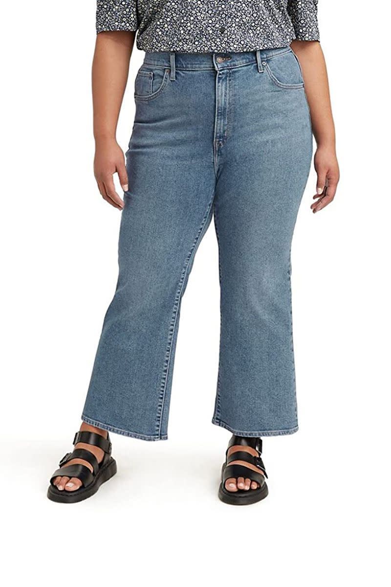 Plus Size Crop Flare Jeans