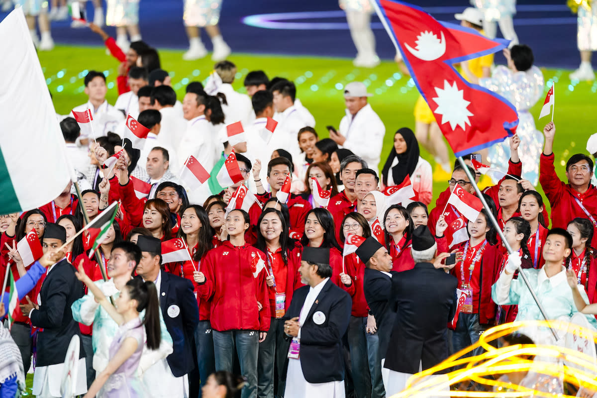 Team Singapore athletes at the closing ceremony of the 2023 Hangzhou Asian Games. (PHOTO: SNOC/ Kong Chong Yew)