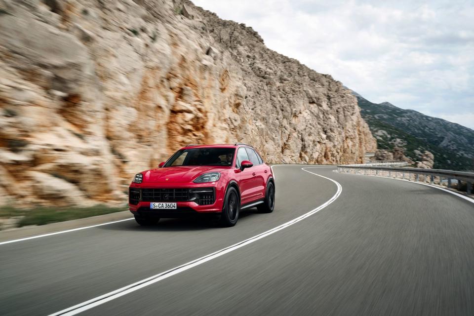 2025 porsche cayenne gts