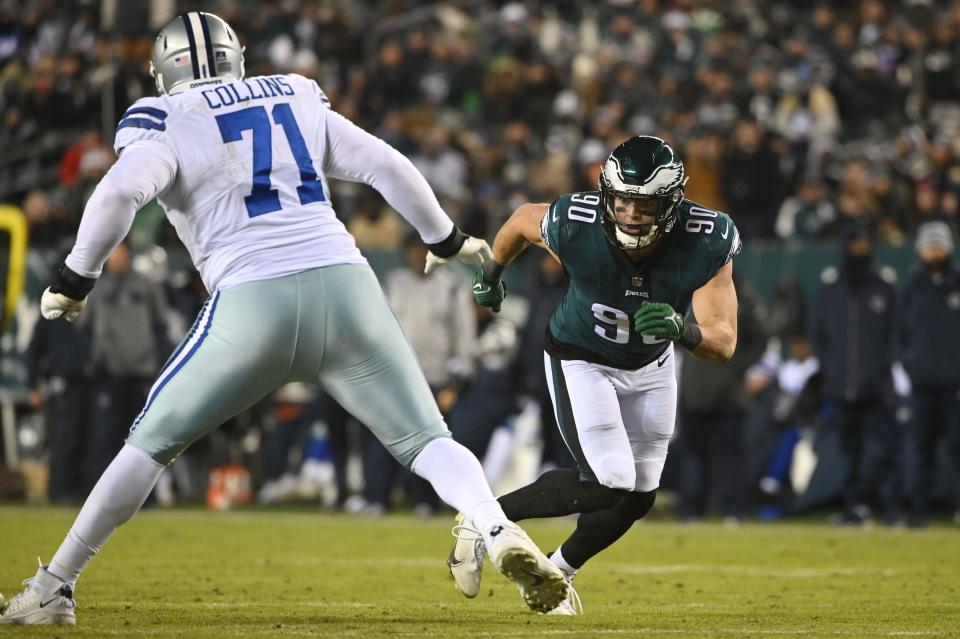 Former Cowboys and Bengals offensive tackle La'el Collins is signing with the Bills.