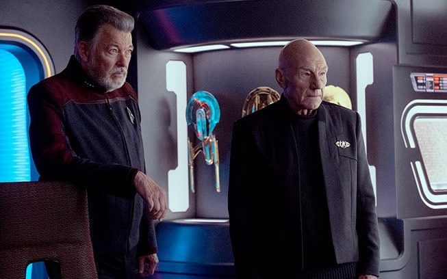 Jonathan Frakes and Patrick Stewart in Star Trek: Picard - Trae Patton/Paramount+