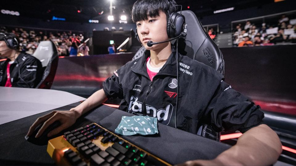 Poby has been playing as T1's substitute since Faker's absence (Photo: Riot Games).