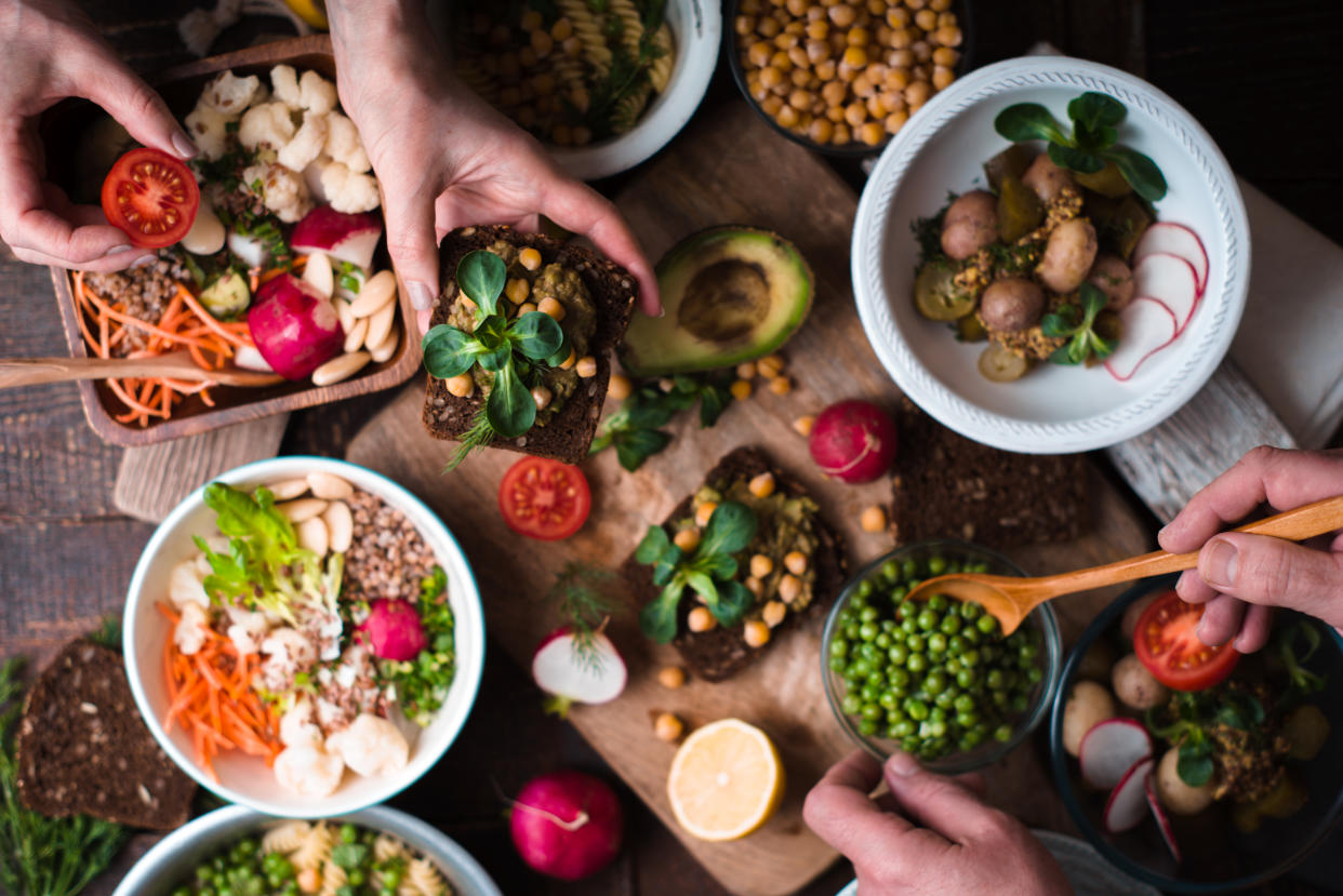 Fruits and vegetables contain antioxidants that help keep your arteries free of plaque buildup. (Photo: Getty)