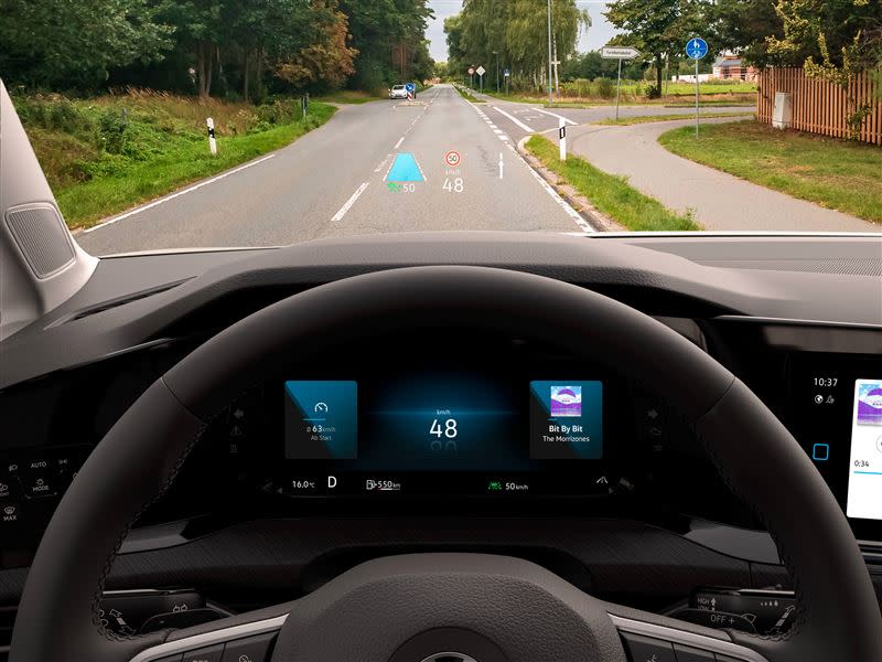 升級HUD 抬頭顯示器。（圖／Volkswagen提供）
