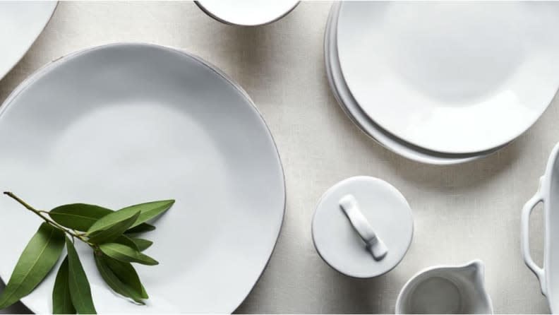 Stay up to date in the Crate & Barrel registry app for the latest purchases