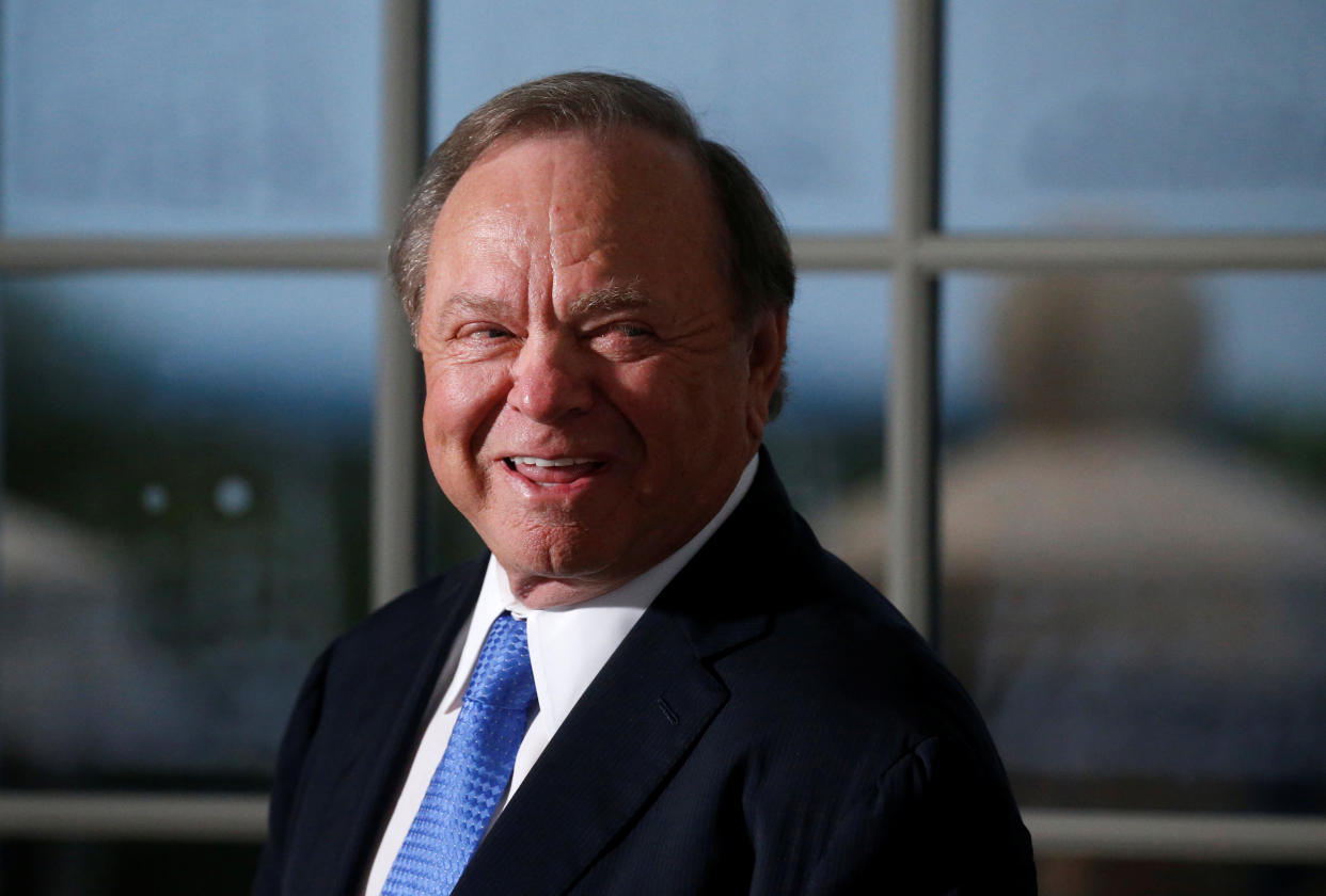 Harold Hamm of Continental Resources introduces himself at a dinner for business leaders hosted by U.S. President Donald Trump at Trump National Golf Club in Bedminster, New Jersey, U.S., August 7, 2018. REUTERS/Leah Millis