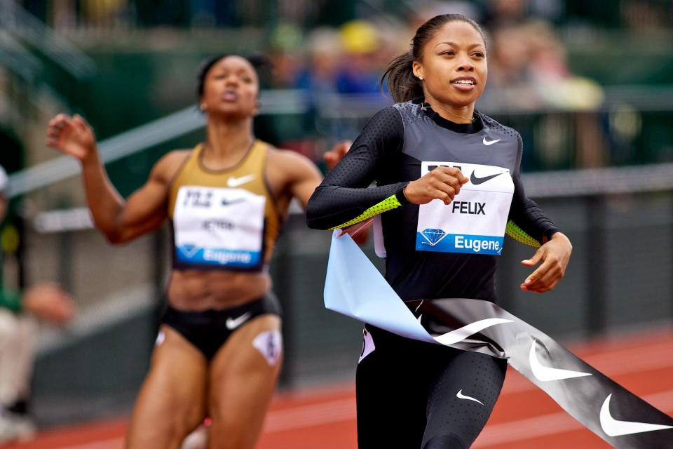 Allyson Felix of the USA wins the 200m at the Samsung Diamond League Prefontaine Classic at Hayward Field on June 2, 2012 in Eugene, Oregon. (Photo by Craig Mitchelldyer/Getty Images)