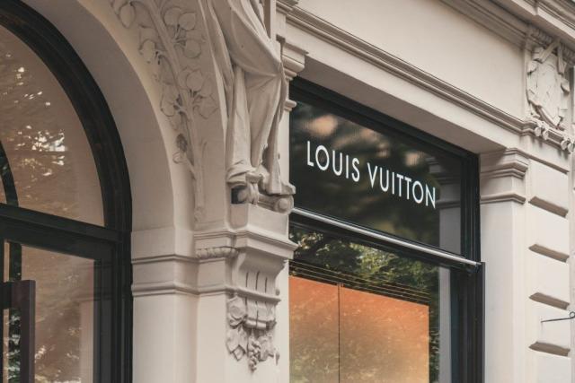 LVMH shakes up leadership at Dior, Louis Vuitton