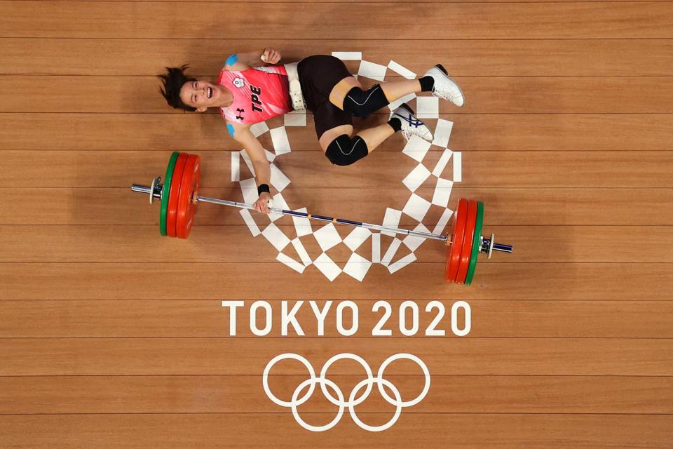  2021年7月27日，東京奧運女子 59 公斤級舉重冠軍郭婞淳。